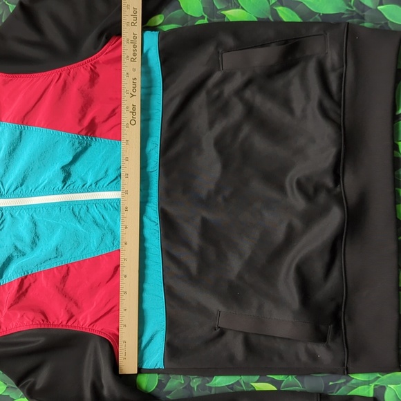 Men's 90's Inspired Xersion Athleisure Quarter Zip Hoodie - Picture 7 of 10